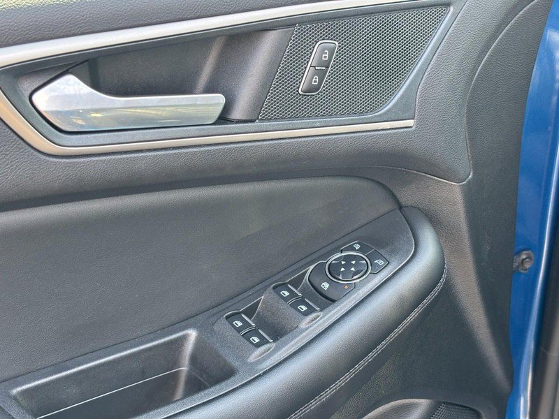 Used 2024 Ford Edge SEL w/ Convenience Package AWD/4WD image 18