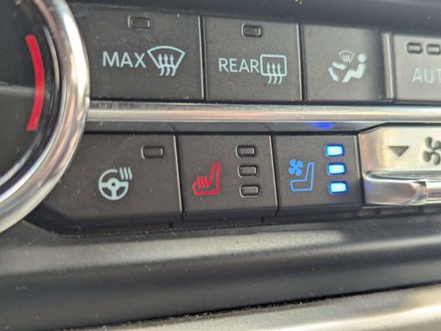 Used 2022 Ford Expedition Max Limited RWD image 26