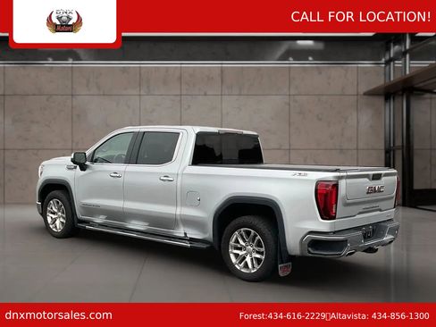 Used 2022 GMC Sierra 1500 SLT w/ SLT Premium Plus Package image 3