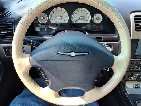 Used 2005 Ford Thunderbird Deluxe image 15