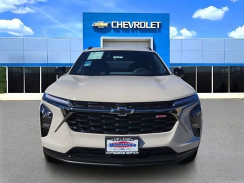 New 2026 Chevrolet Trax RS w/ Driver Confidence Package image 8
