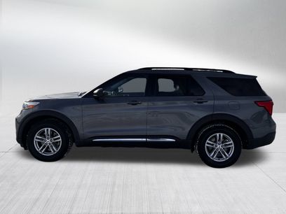 Certified 2024 Ford Explorer XLT w/ Equipment Group 202A