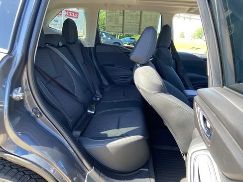 Used 2024 Subaru Forester Premium AWD/4WD image 14
