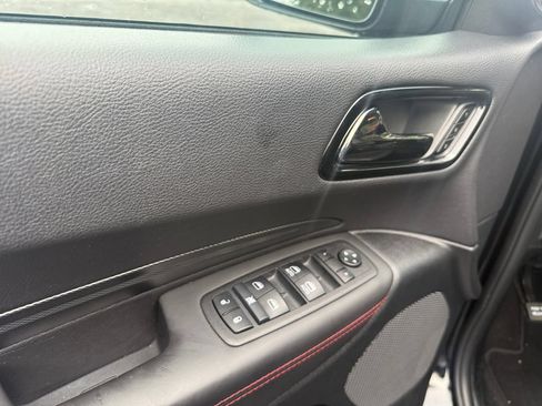 Used 2024 Dodge Durango GT RWD image 19