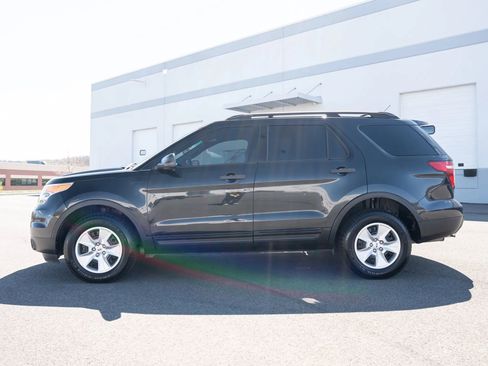 Used 2014 Ford Explorer 4WD image 3