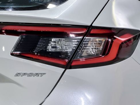 Used 2024 Honda Civic Sport image 13