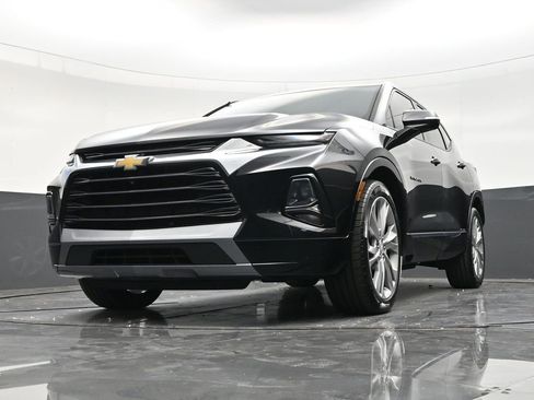 Used 2019 Chevrolet Blazer Premier w/ Sun and Wheels Package FWD image 28