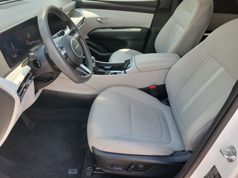 Used 2025 Hyundai Tucson SEL AWD/4WD image 5