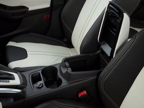 Used 2013 Ford Focus SE image 19