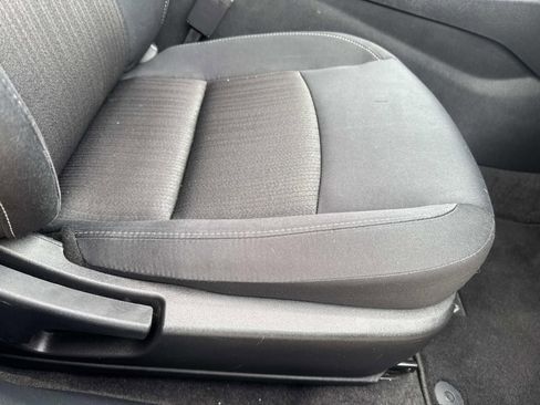 Used 2025 Nissan Altima 2.5 SV FWD image 15
