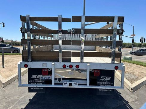 Used 2022 RAM 4500 Tradesman RWD image 5