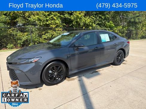 Used 2025 Toyota Camry LE FWD image 1