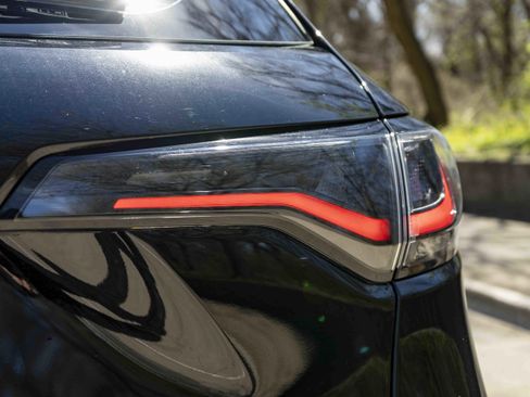 Used 2024 Honda HR-V LX image 13