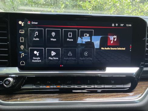 Used 2025 GMC Sierra 1500 Elevation w/ Elevation Premium Package AWD/4WD image 25