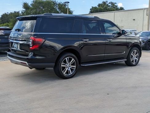 Used 2022 Ford Expedition Max Limited AWD/4WD image 6