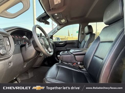 Used 2024 Chevrolet Silverado 1500 Custom Trail Boss w/ LPO, Dark Essentials Package AWD/4WD image 29