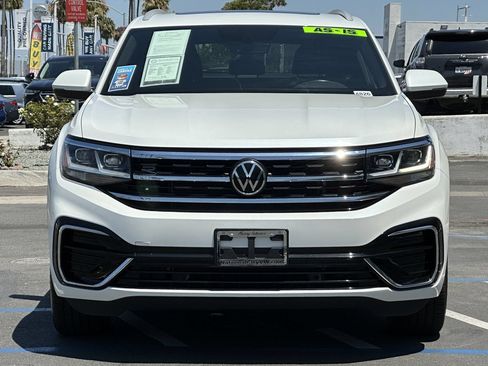 Used 2021 Volkswagen Atlas Cross Sport SE w/ Panoramic Sunroof Package FWD image 9