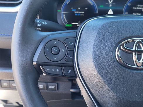 Used 2023 Toyota RAV4 XSE AWD/4WD image 15