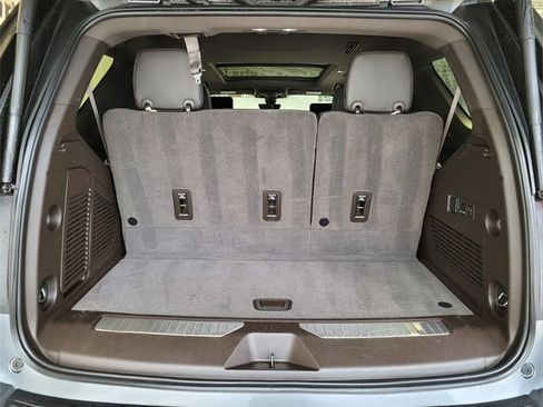 Used 2021 GMC Yukon Denali w/ Denali Premium Package image 20