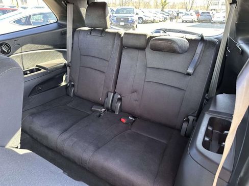 Used 2022 Honda Pilot Sport image 13