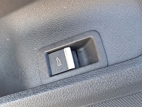 Used 2023 Audi A5 2.0T Premium w/ Convenience Package image 31