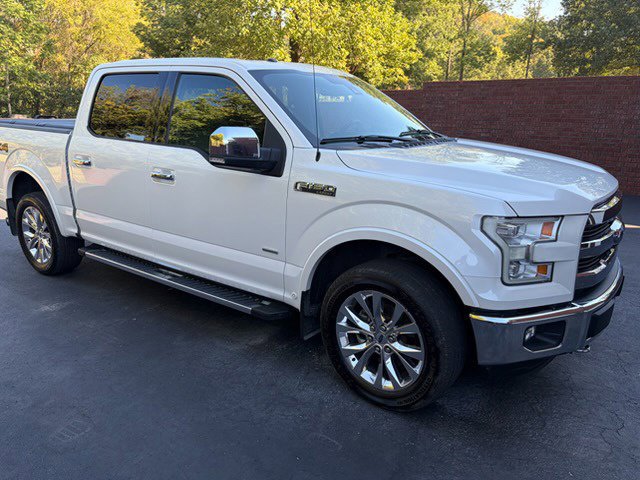 Used 2016 Ford F150 Lariat w/ Equipment Group 502A Luxury AWD/4WD image 3