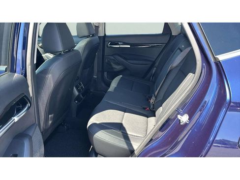 Used 2023 Kia Seltos EX AWD/4WD image 11