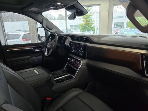 Used 2025 GMC Sierra 3500 Denali w/ Denali Reserve Package image 47
