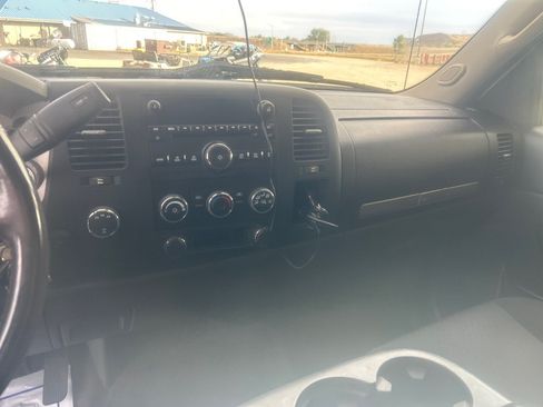 Used 2012 GMC Sierra 3500 SLE AWD/4WD image 11