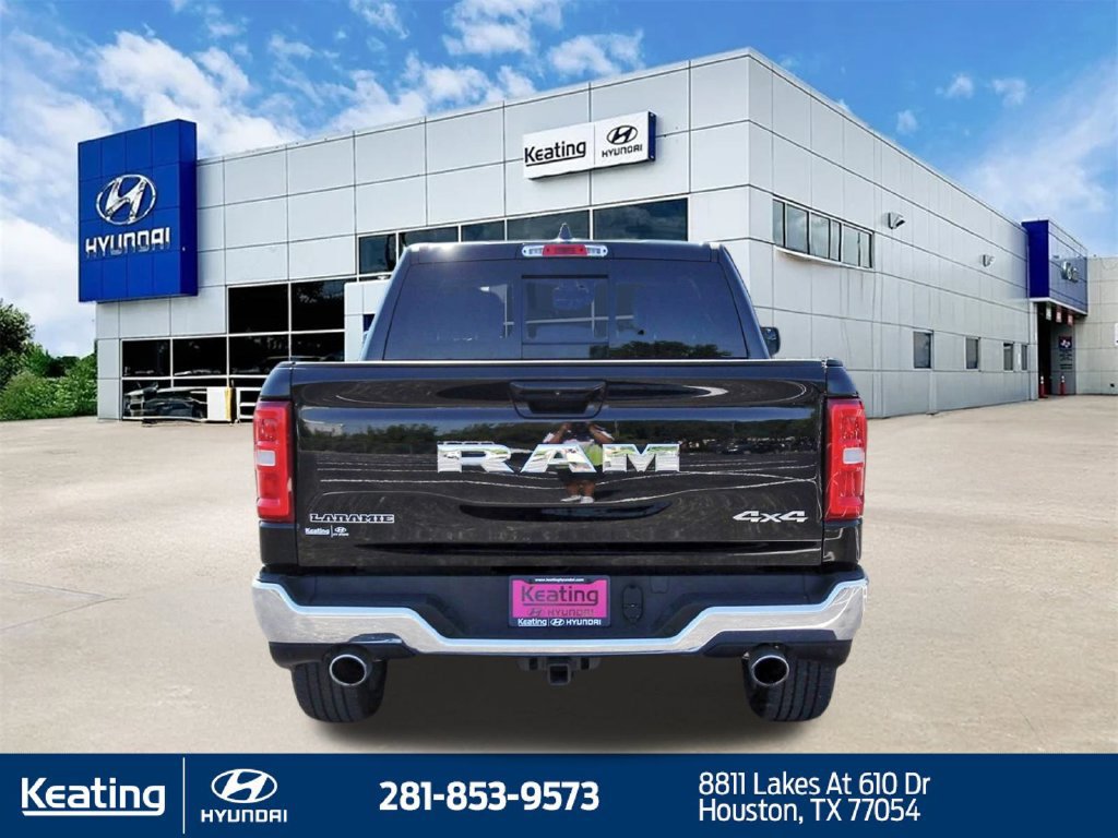 Used 2026 RAM 1500 Laramie AWD/4WD image 6