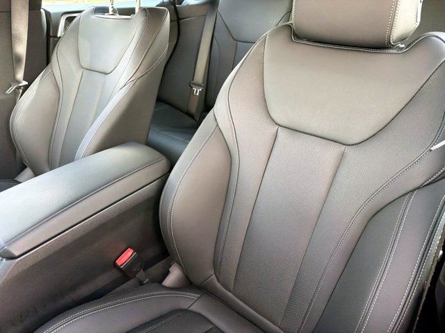 Used 2026 BMW M440i w/ Premium Package RWD image 18