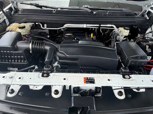 Used 2017 Chevrolet Colorado LT w/ LT Convenience Package RWD image 20