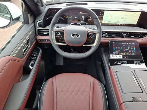 New 2026 INFINITI QX80 Autograph image 8