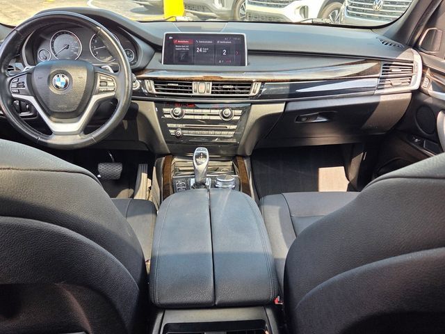 Used 2018 BMW X5 xDrive35i w/ M Sport Package AWD/4WD image 8