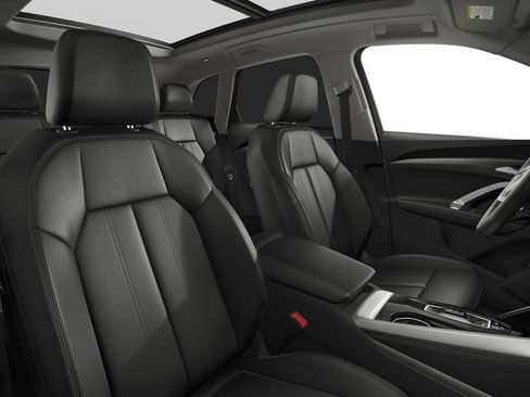 Certified 2025 Audi Q5 Premium w/ Convenience Package AWD/4WD image 5