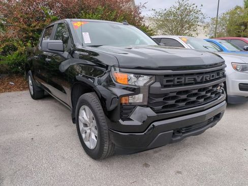 Certified 2024 Chevrolet Silverado 1500 Custom image 2