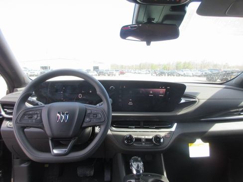 New 2026 Buick Envista Preferred FWD image 15
