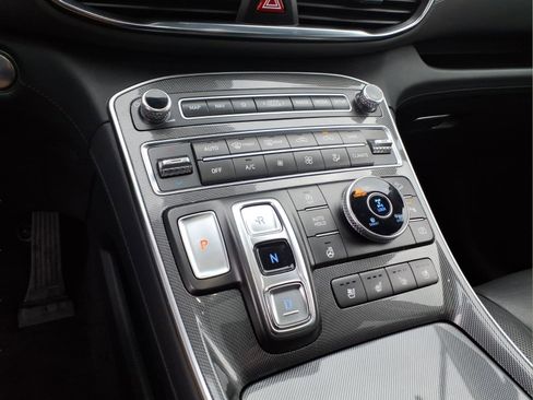 Used 2023 Hyundai Santa Fe Limited image 23