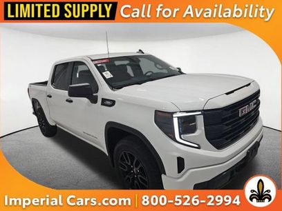 Used 2024 GMC Sierra 1500 Pro w/ Graphite Edition