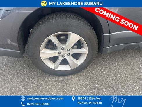 Used 2013 Subaru Outback 2.5i Limited w/ Moonroof Pkg AWD/4WD image 11