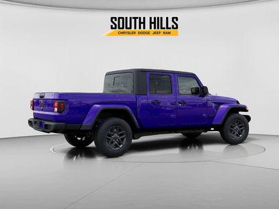 New 2026 Jeep Gladiator Sport