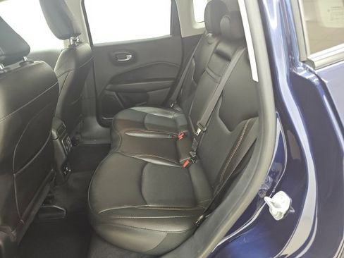 Used 2019 Jeep Compass Limited image 3