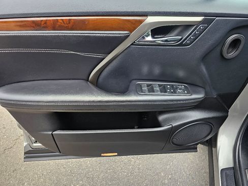 Used 2017 Lexus RX 350 AWD image 32