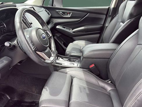Used 2023 Subaru Ascent Limited w/ Technology Package AWD/4WD image 17