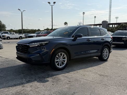 Used 2025 Honda CR-V EX-L image 9
