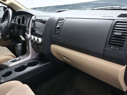 Used 2013 Toyota Sequoia SR5 RWD image 25