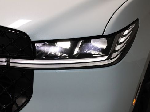 New 2025 Lincoln Navigator Reserve w/ Jet Appearance Package image 64