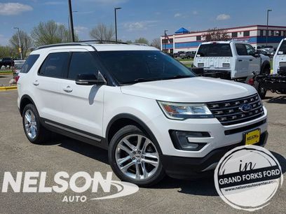 Used 2017 Ford Explorer XLT w/ Equipment Group 201A