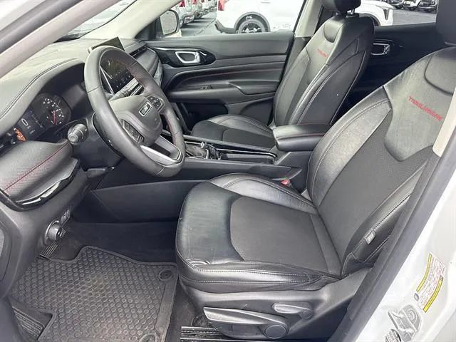 Used 2022 Jeep Compass Trailhawk AWD/4WD image 8