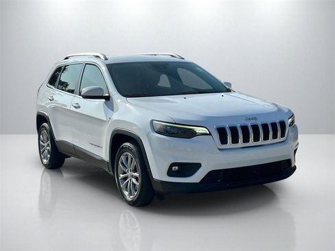 Used 2021 Jeep Cherokee Latitude Lux image 3